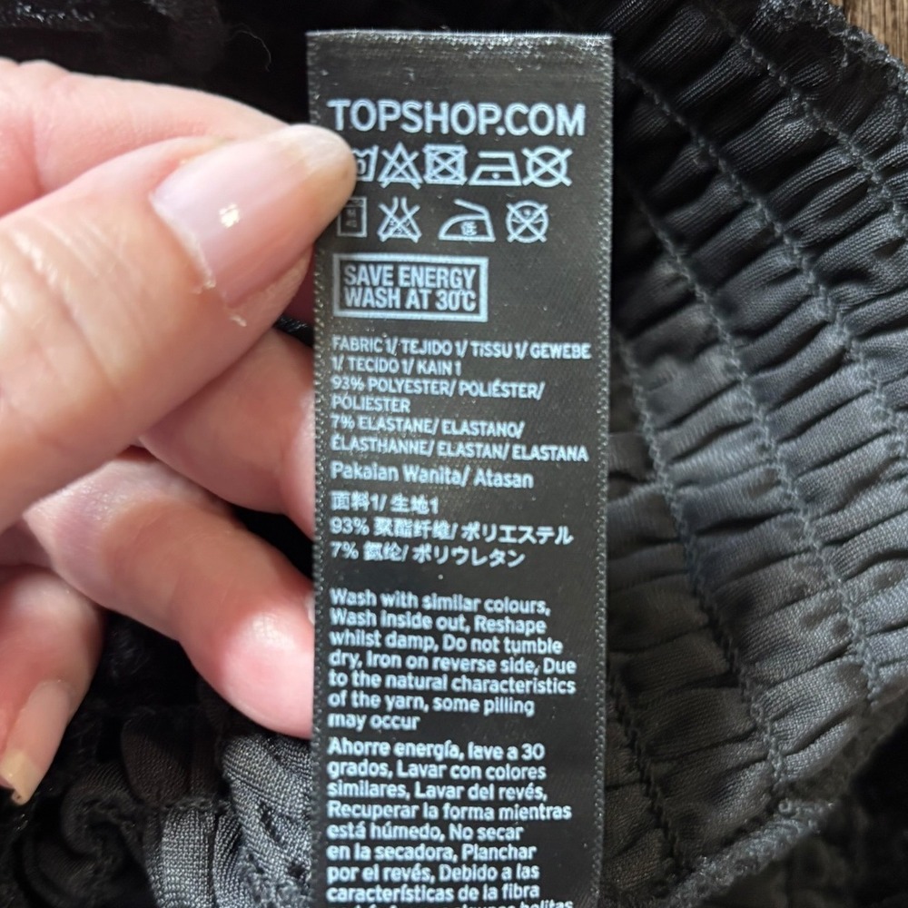 Topshop Black Smocked Off the Shoulder Crop Top Short Sleeve Coquette Edgy Goth - Picture 8 of 10